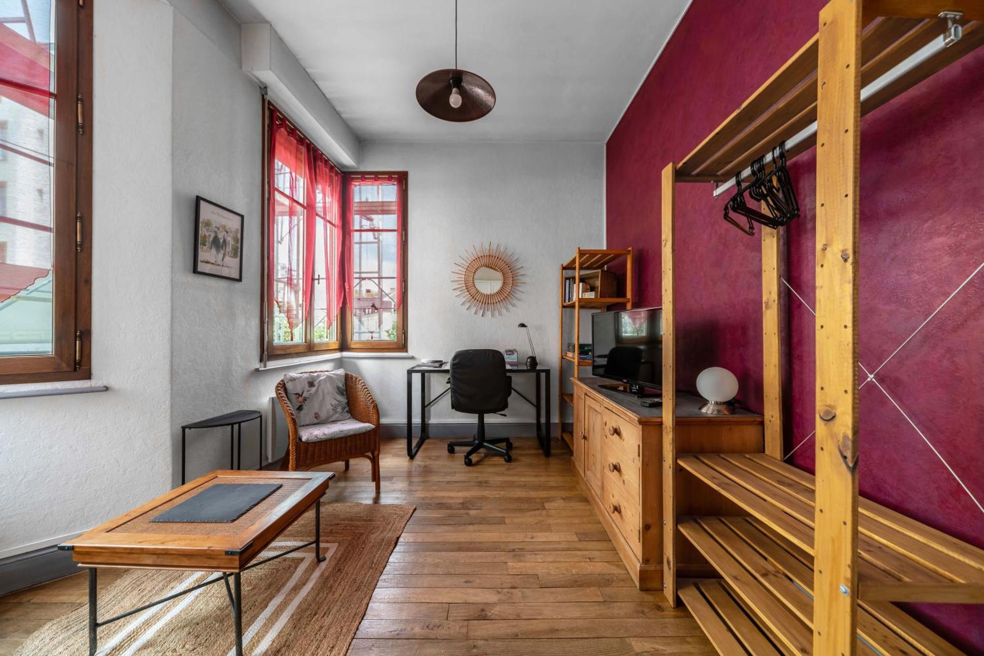 Le Lasteyras - Appartement Charmant En Centre Ville Vichy Exterior foto